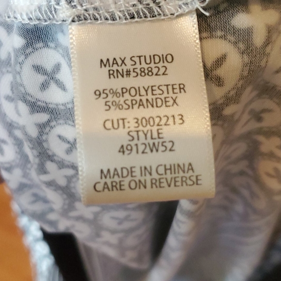 NEW Max Studio Shift Dress - Picture 4 of 5